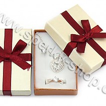 Dárková krabička na šperky menší (papír) vínová mašle